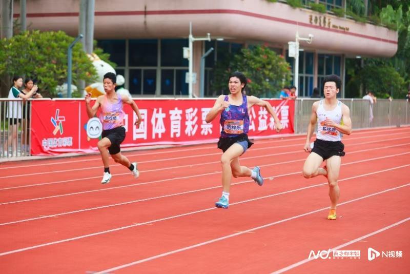 覆盖广泛竞, 供选手展现 覆盖广泛竞, 供选手展现