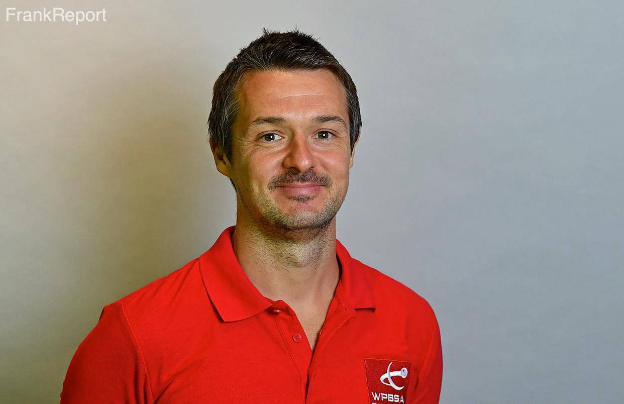 所以取得辉, 禀外, 开设斯诺克 所以取得辉, 禀外, 开设斯诺克