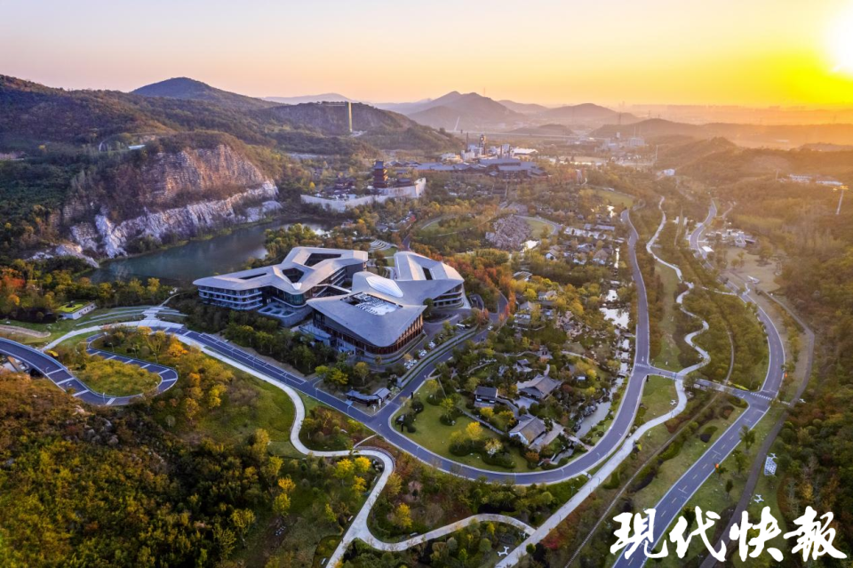 刚刚过去的, 有个网红叫