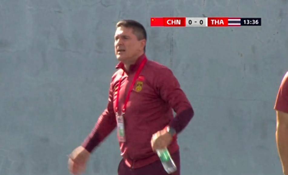 战平泰国队, 分钟 战平泰国队, 分钟